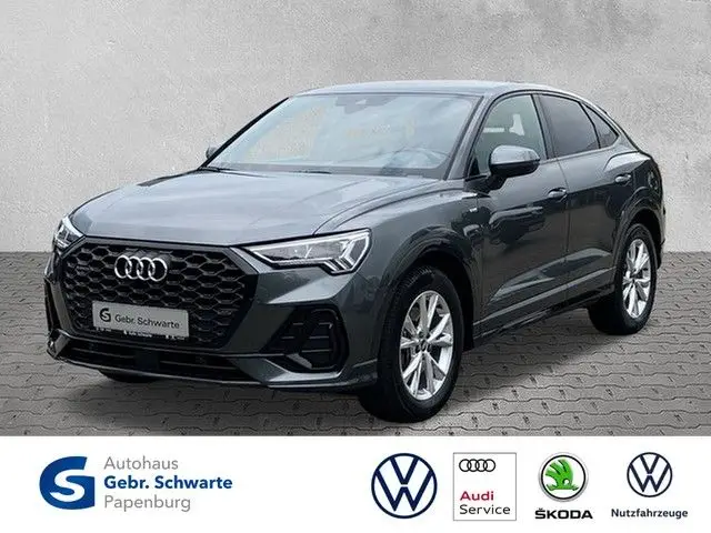 Photo 1 : Audi Q3 2021 Diesel