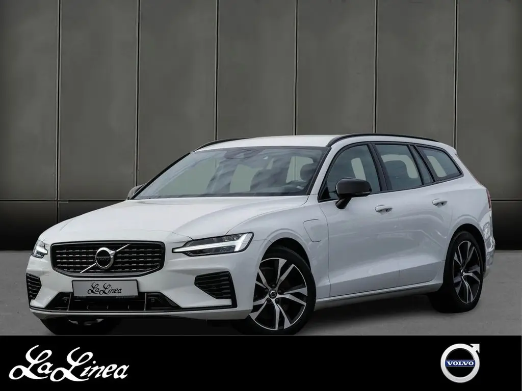 Photo 1 : Volvo V60 2021 Hybrid