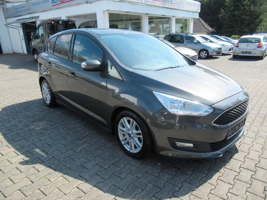 Photo 1 : Ford C-max 2017 Petrol