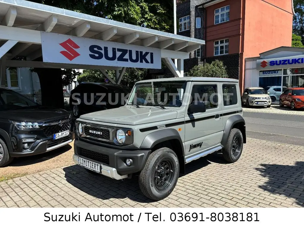 Photo 1 : Suzuki Jimny 2024 Essence