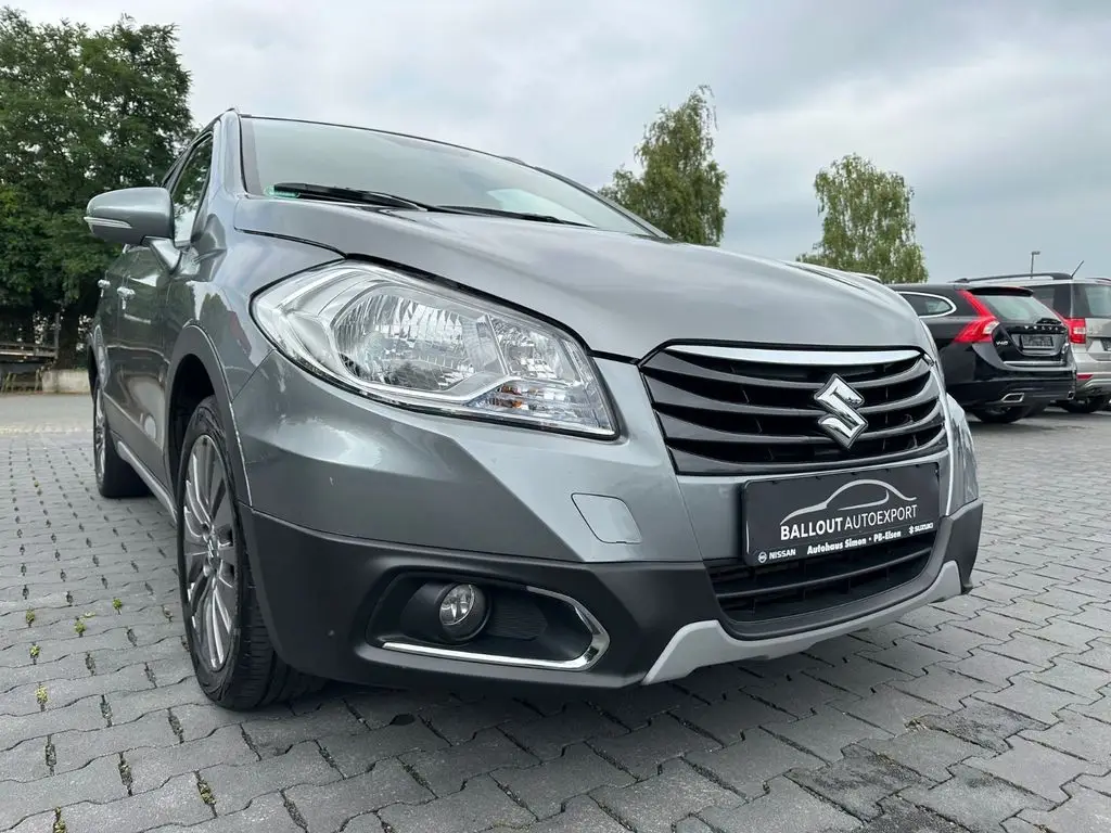 Photo 1 : Suzuki Sx4 2016 Diesel