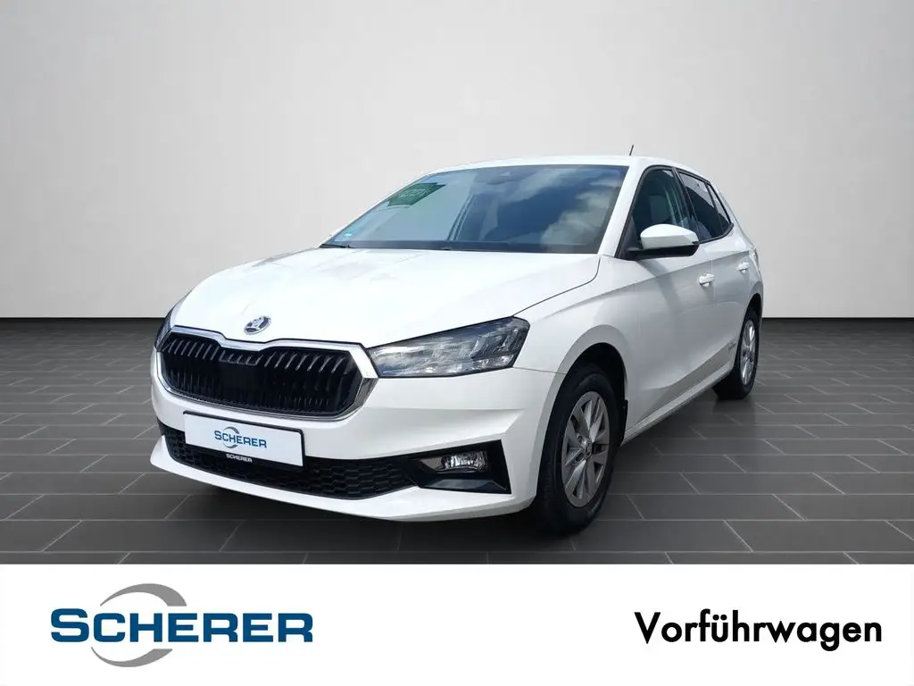 Photo 1 : Skoda Fabia 2024 Petrol