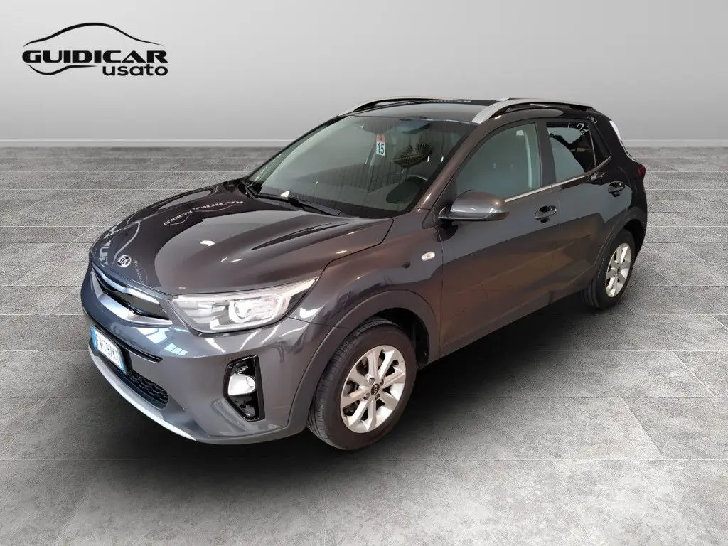 Photo 1 : Kia Stonic 2019 LPG