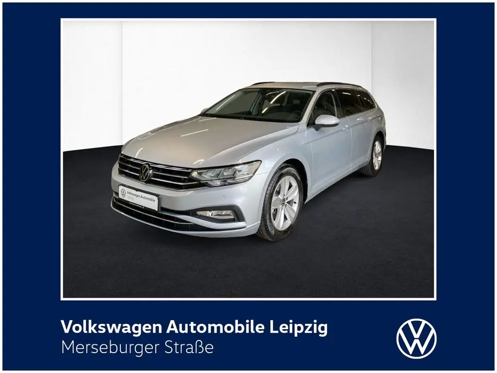 Photo 1 : Volkswagen Passat 2023 Diesel