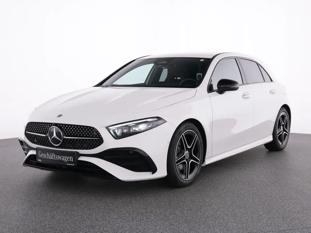 Photo 1 : Mercedes-benz Classe A 2023 Essence