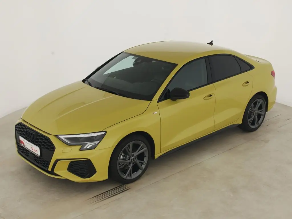 Photo 1 : Audi A3 2023 Essence