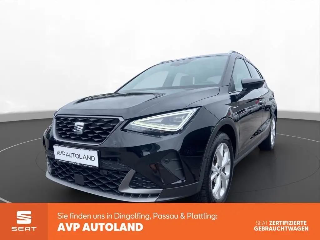 Photo 1 : Seat Arona 2023 Essence