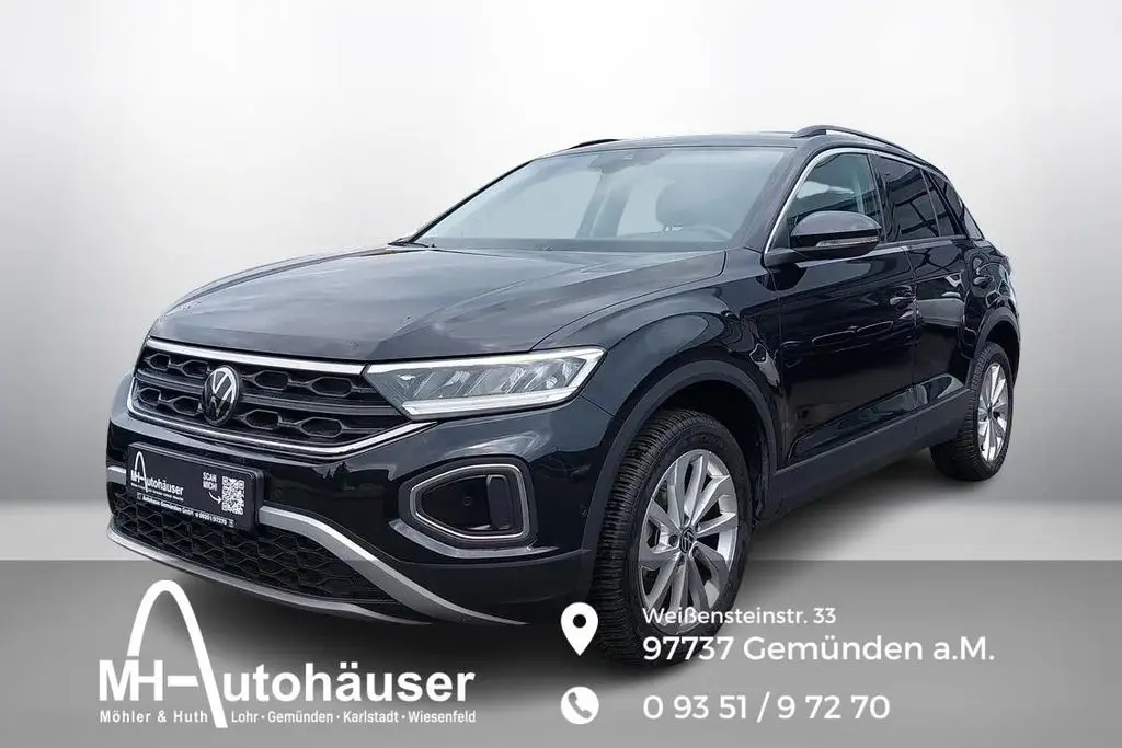 Photo 1 : Volkswagen T-roc 2023 Petrol