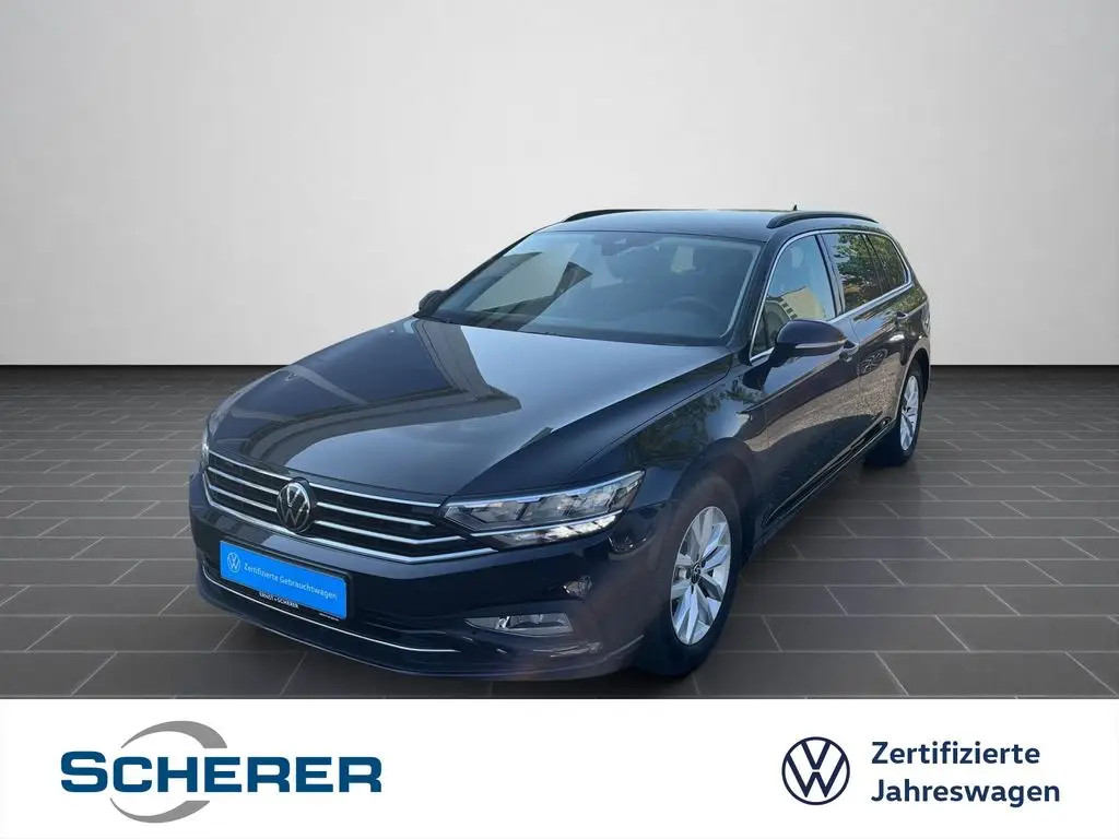 Photo 1 : Volkswagen Passat 2024 Essence