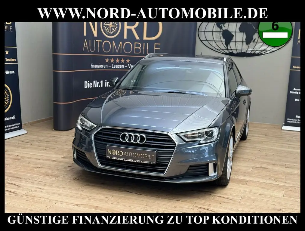 Photo 1 : Audi A3 2019 Petrol