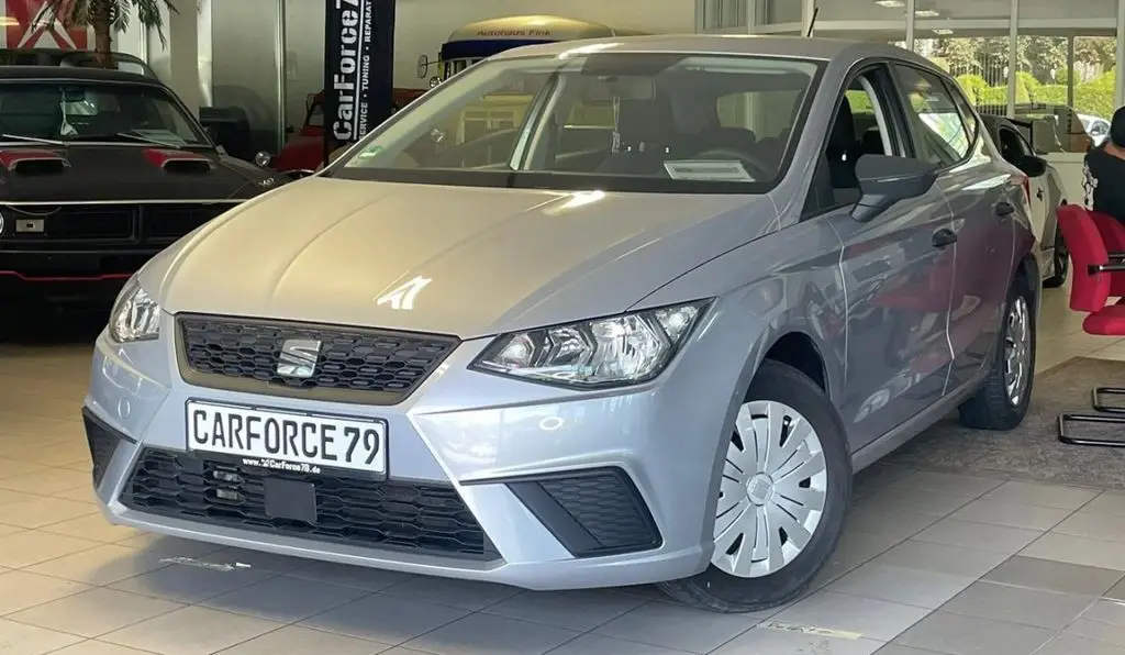 Photo 1 : Seat Ibiza 2019 Essence