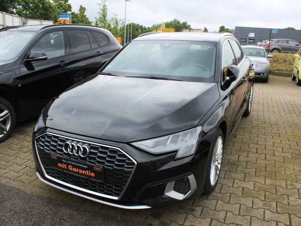 Photo 1 : Audi A3 2023 Diesel