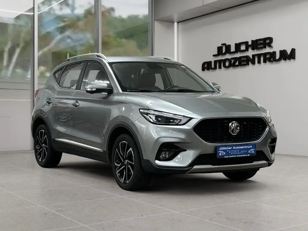 Photo 1 : Mg Zs 2022 Essence