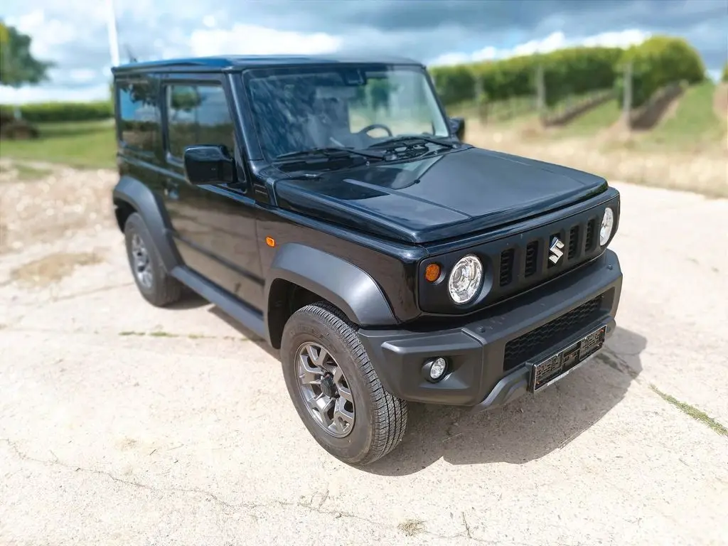 Photo 1 : Suzuki Jimny 2019 Essence