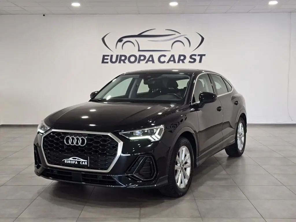 Photo 1 : Audi Q3 2020 Diesel