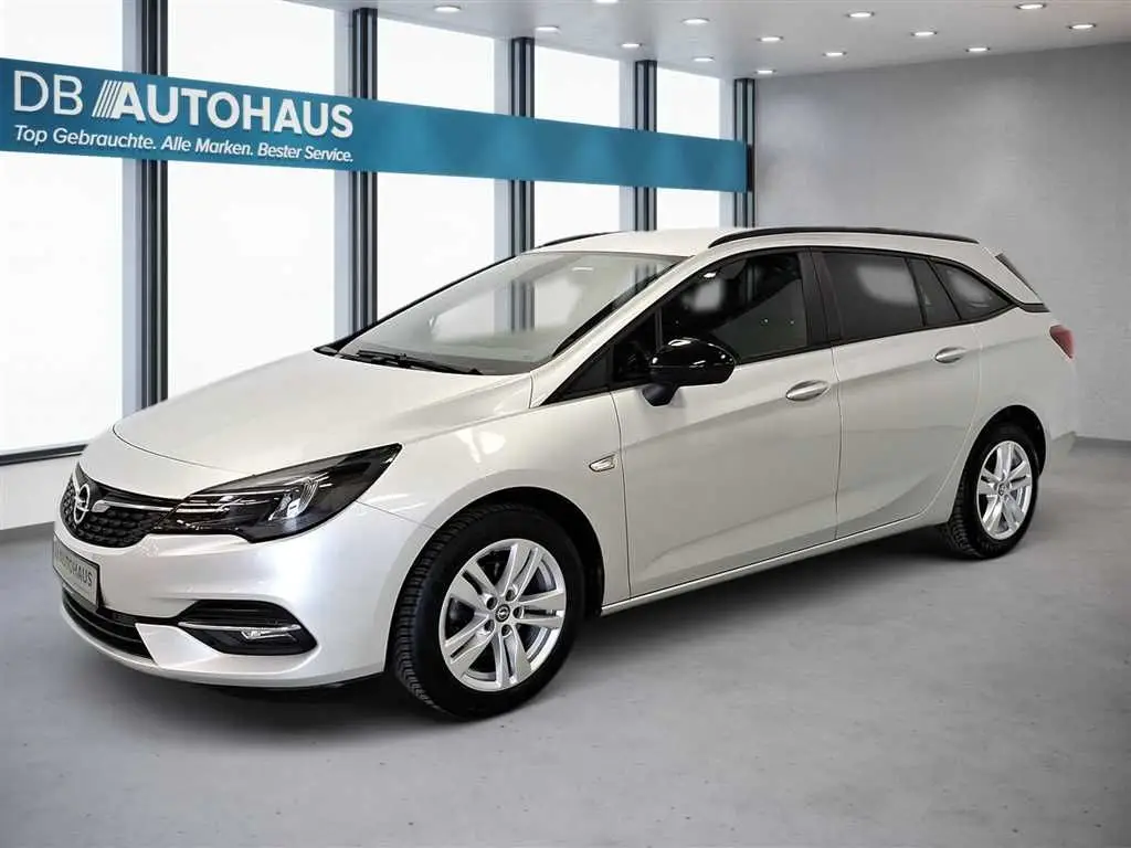 Photo 1 : Opel Astra 2021 Diesel