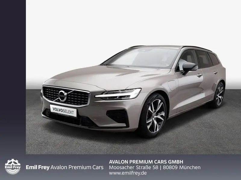 Photo 1 : Volvo V60 2020 Hybride