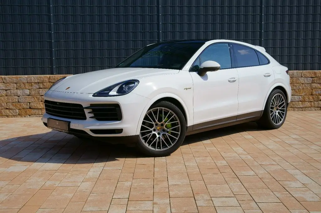 Photo 1 : Porsche Cayenne 2023 Hybride