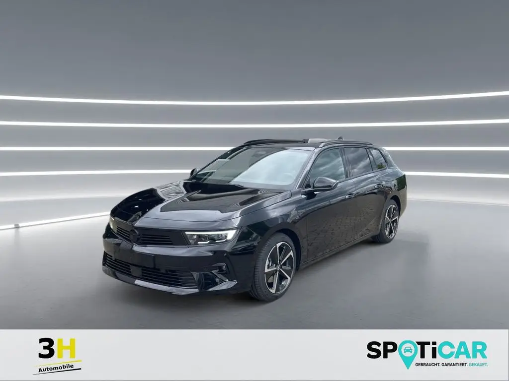 Photo 1 : Opel Astra 2024 Essence