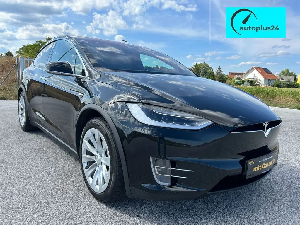 Photo 1 : Tesla Model X 2019 Non renseigné