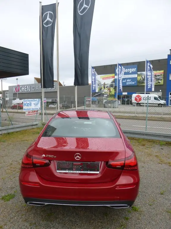 Photo 1 : Mercedes-benz Classe A 2024 Hybrid