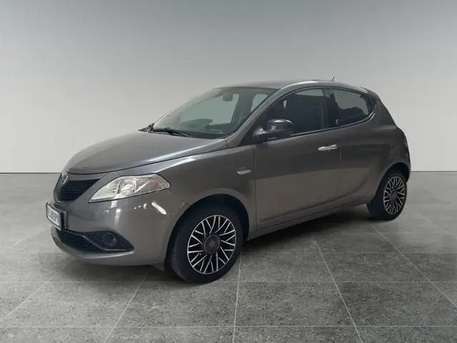 Photo 1 : Lancia Ypsilon 2018 Others