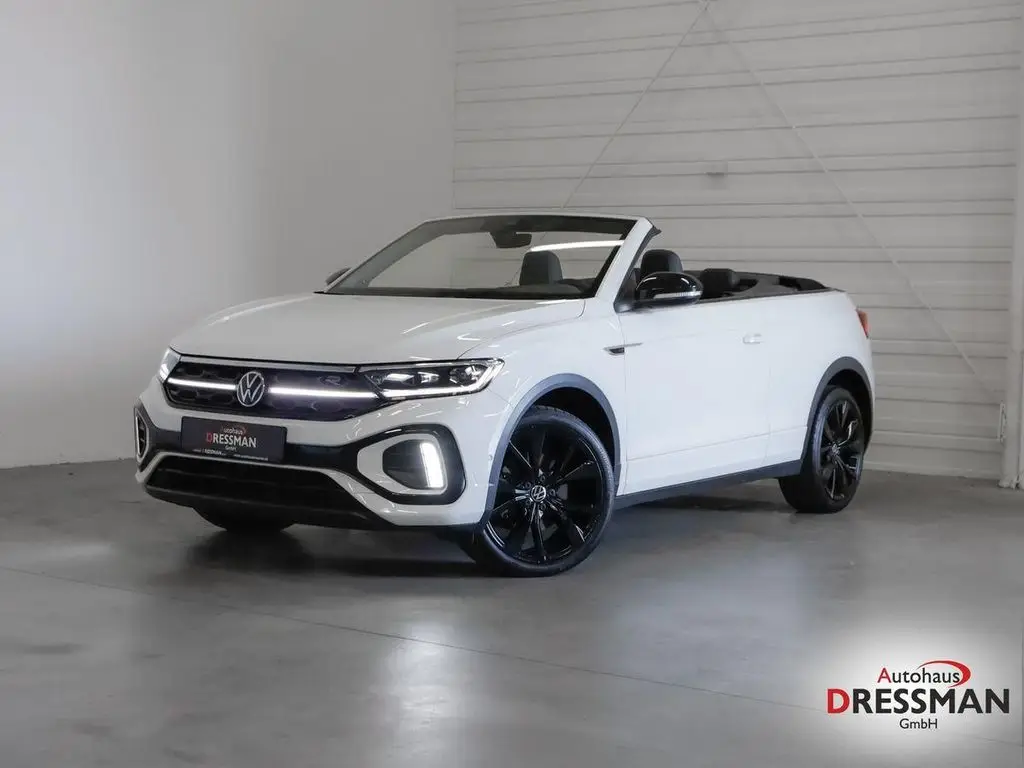 Photo 1 : Volkswagen T-roc 2022 Essence