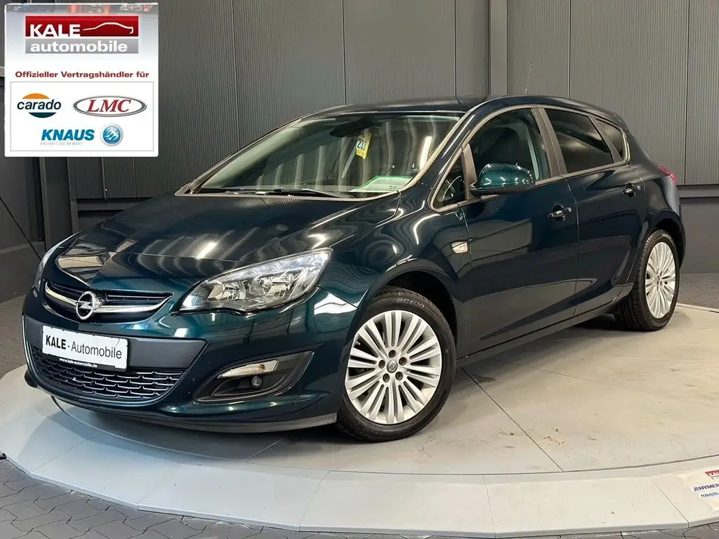 Photo 1 : Opel Astra 2015 Essence