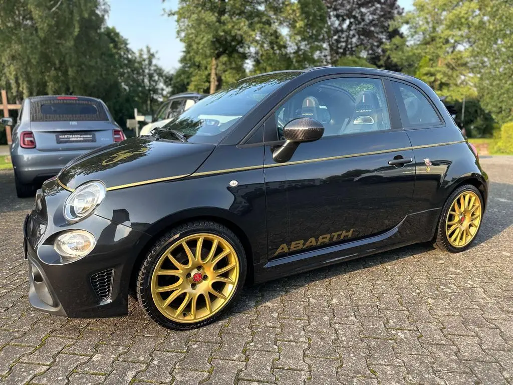 Photo 1 : Abarth 595 2021 Essence