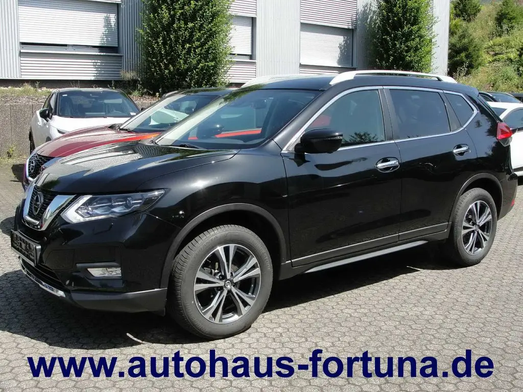 Photo 1 : Nissan X-trail 2019 Essence