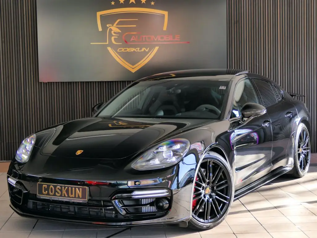 Photo 1 : Porsche Panamera 2019 Petrol