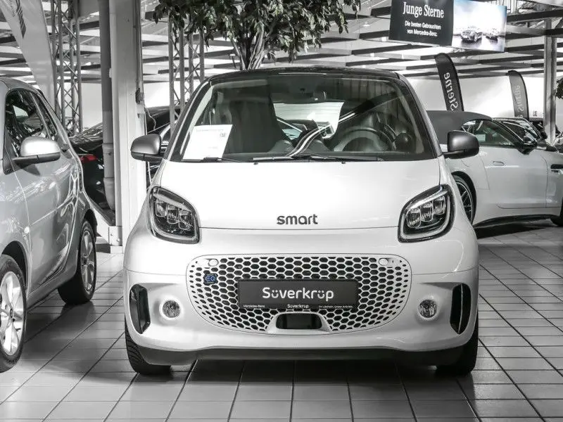 Photo 1 : Smart Fortwo 2021 Non renseigné