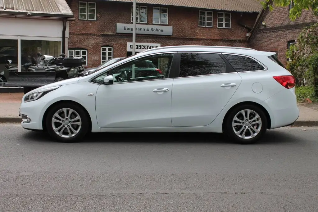 Photo 1 : Kia Ceed 2015 Diesel