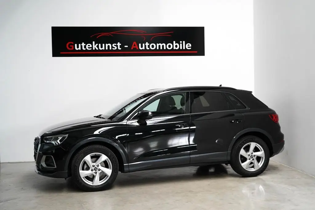 Photo 1 : Audi Q3 2022 Diesel