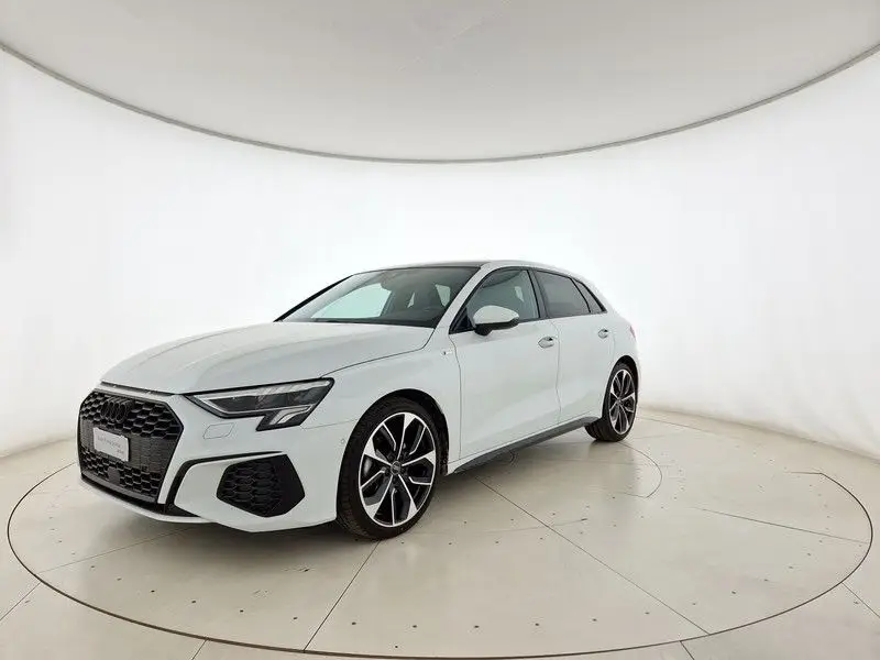 Photo 1 : Audi A3 2023 Autres