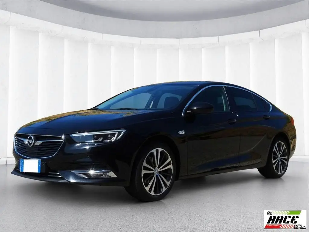 Photo 1 : Opel Insignia 2021 Diesel