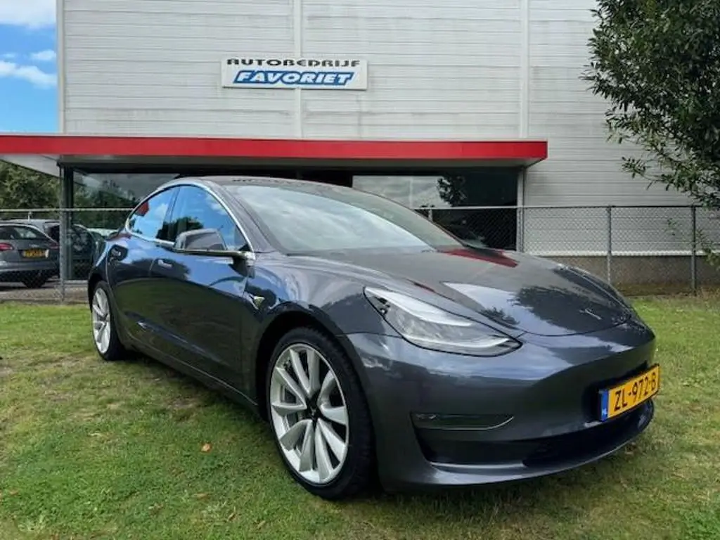 Photo 1 : Tesla Model 3 2019 Not specified