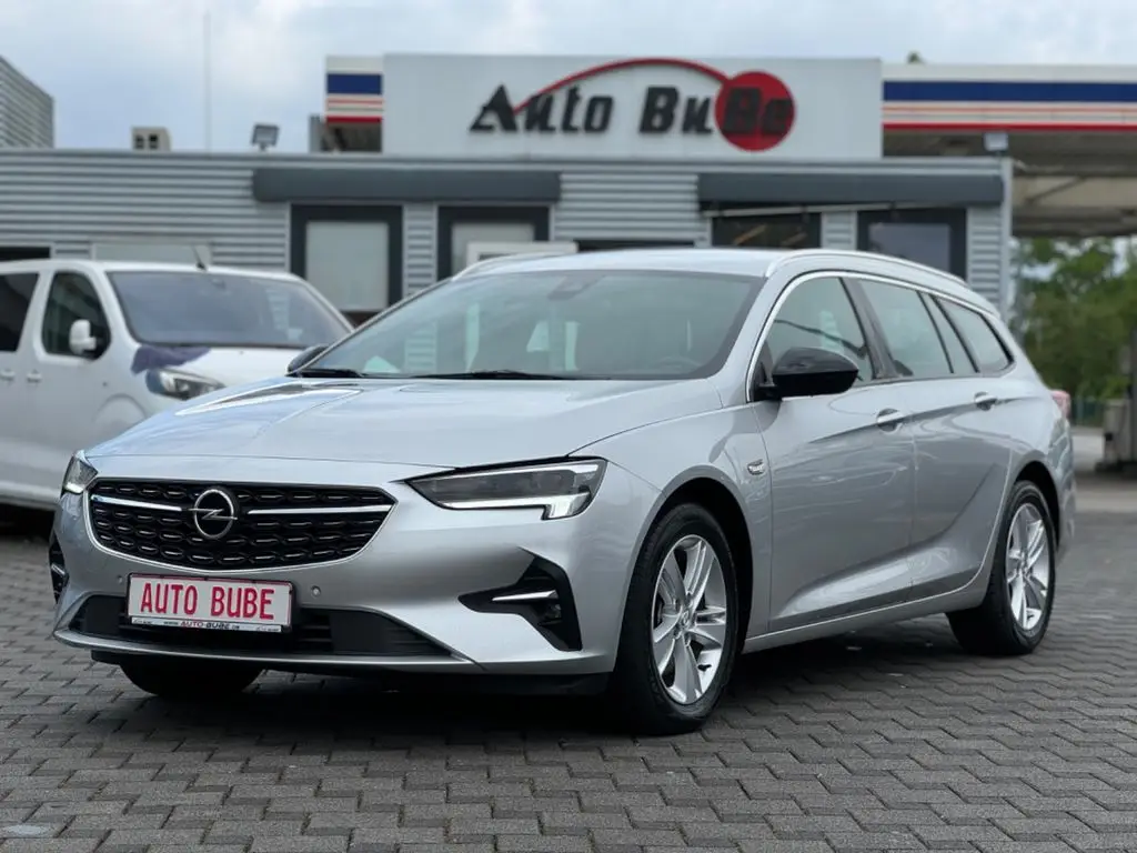 Photo 1 : Opel Insignia 2021 Essence