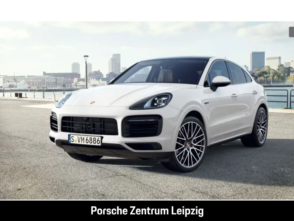 Photo 1 : Porsche Cayenne 2022 Hybrid