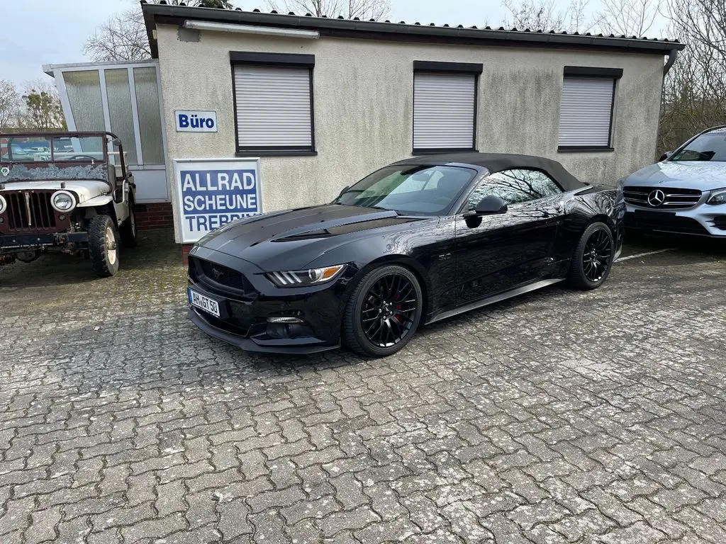 Photo 1 : Ford Mustang 2016 Essence