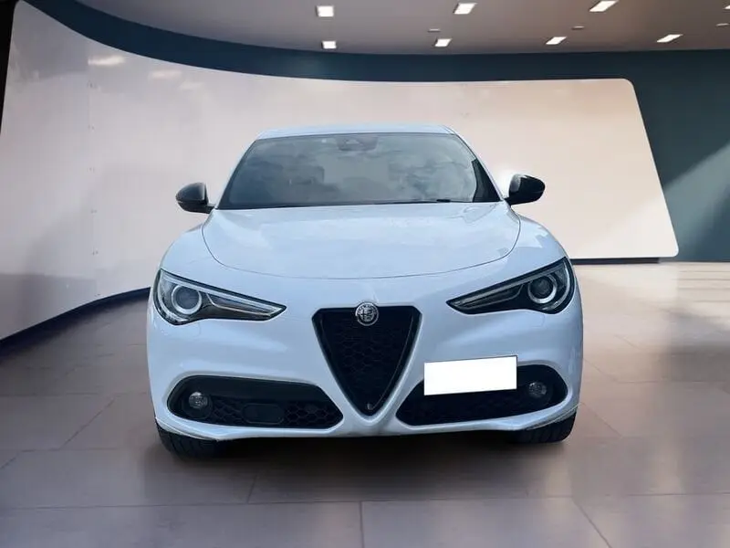 Photo 1 : Alfa Romeo Stelvio 2021 Diesel