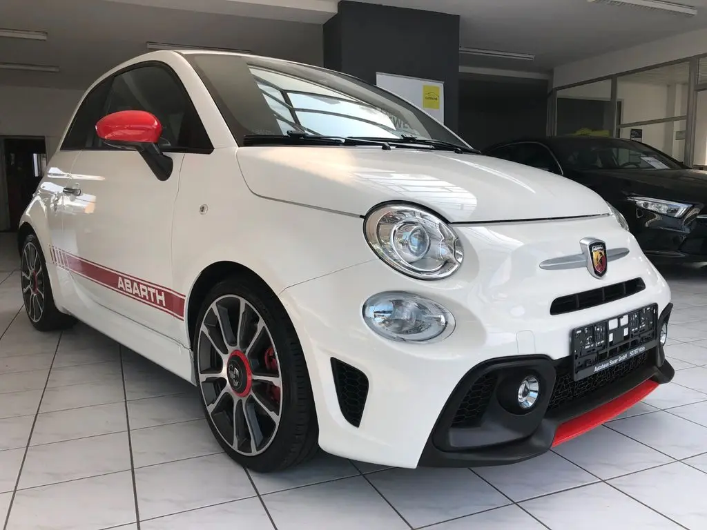 Photo 1 : Abarth 595 2019 Petrol