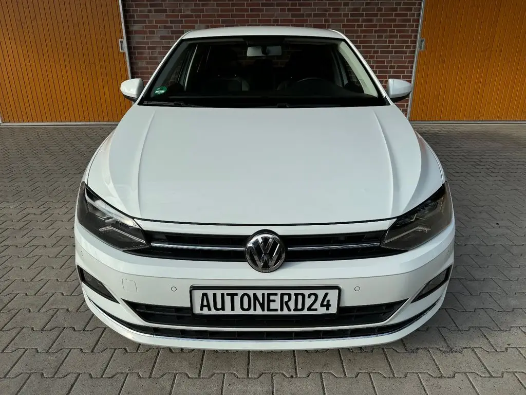 Photo 1 : Volkswagen Polo 2019 Essence