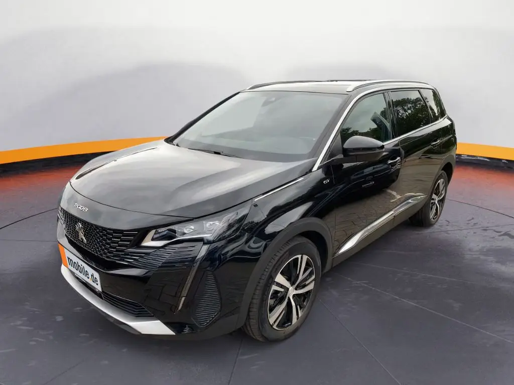 Photo 1 : Peugeot 5008 2023 Essence