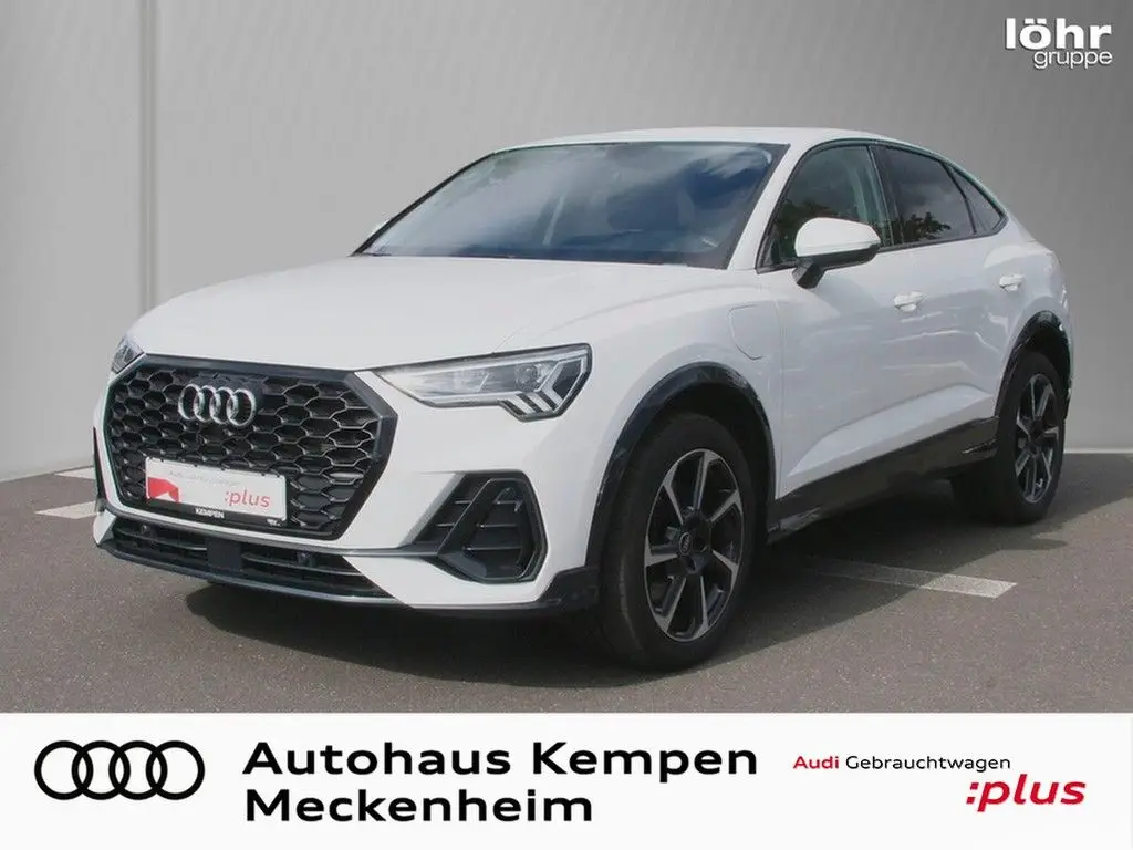 Photo 1 : Audi Q3 2022 Hybride