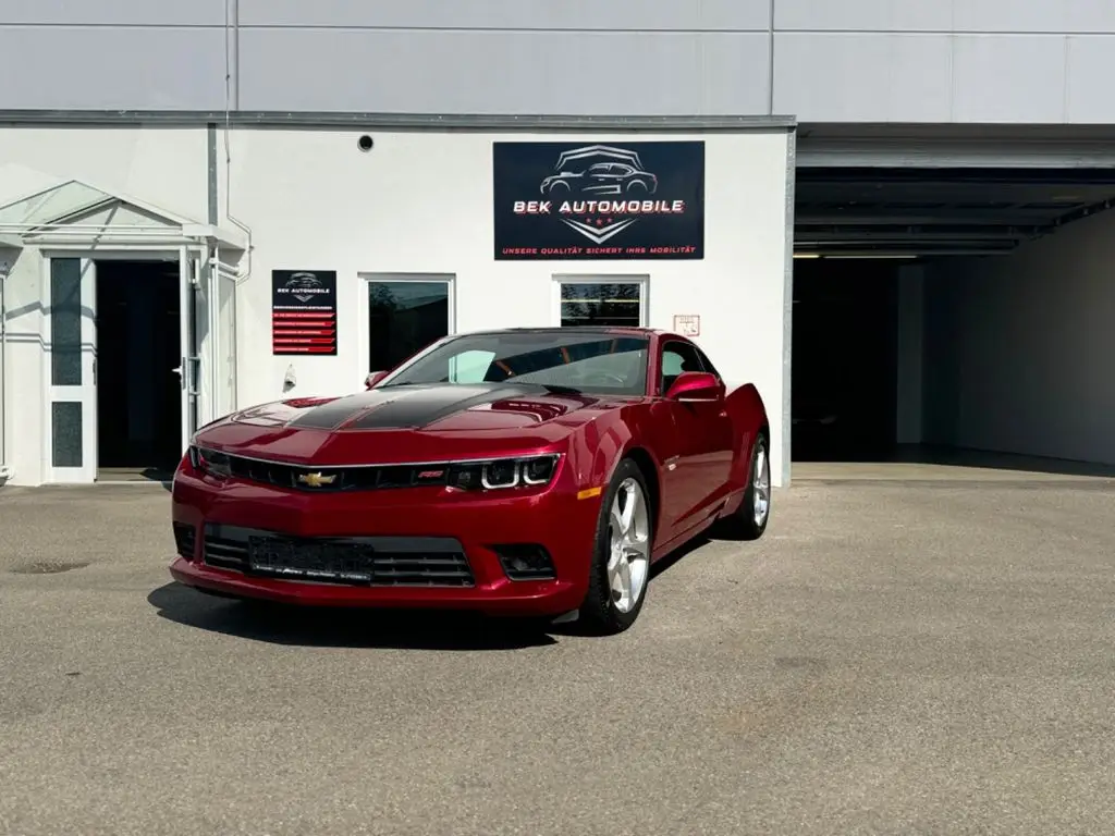 Photo 1 : Chevrolet Camaro 2016 Essence