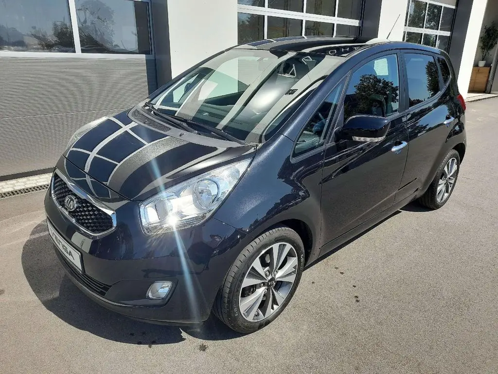 Photo 1 : Kia Venga 2015 Diesel