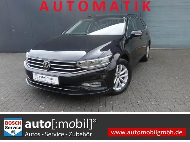 Photo 1 : Volkswagen Passat 2023 Essence