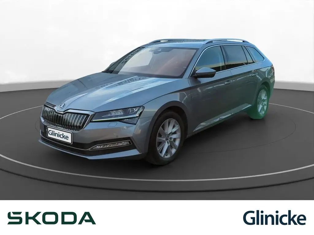 Photo 1 : Skoda Superb 2020 Hybrid