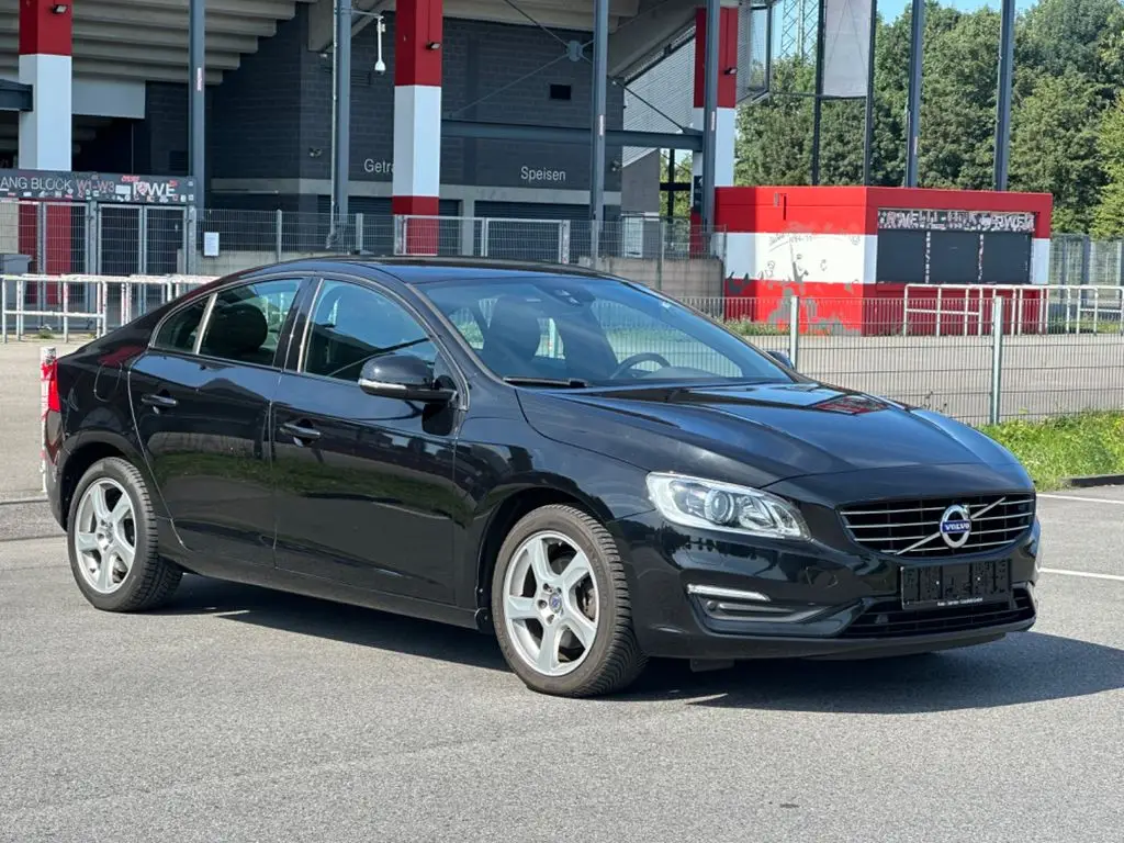 Photo 1 : Volvo S60 2016 Diesel